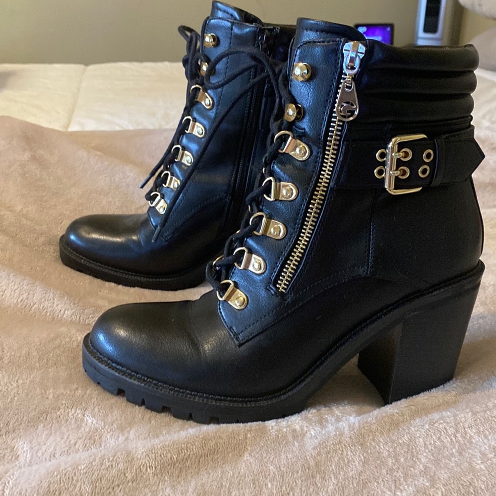Guess size 7-1/2 combat boots GGJaylee